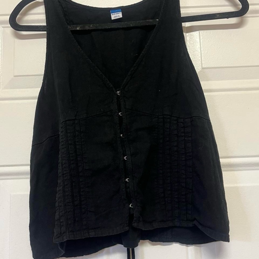Old Navy Black Button-Front Tank with Pintuck Detail - Picture 2 of 4